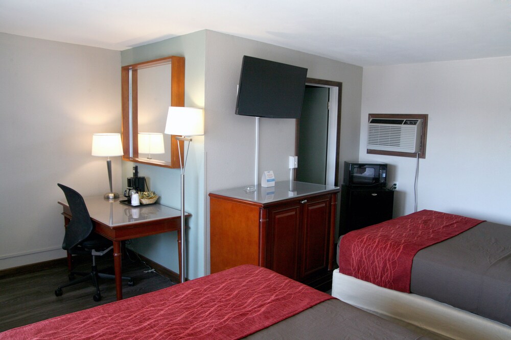 South T Motel - photo 13