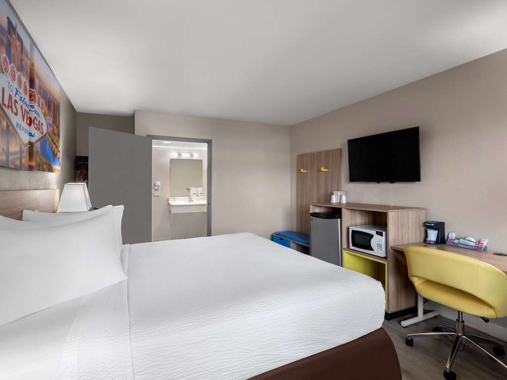 Days Inn by Wyndham Las Vegas Airport Near the Strip - photo 14