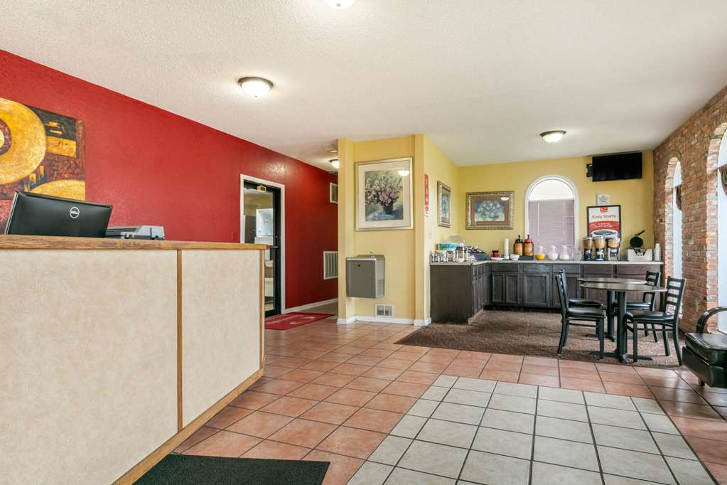 Econo Lodge Jonesboro - photo 4