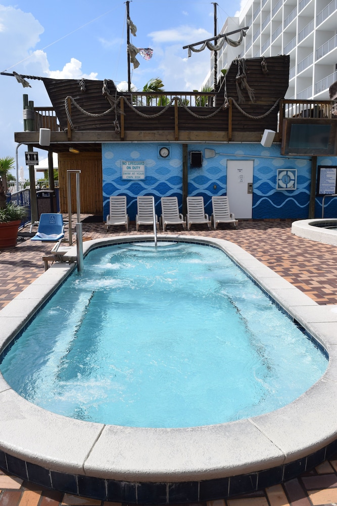 Days Inn by Wyndham Panama City Beach Beachfront Resort - photo 50