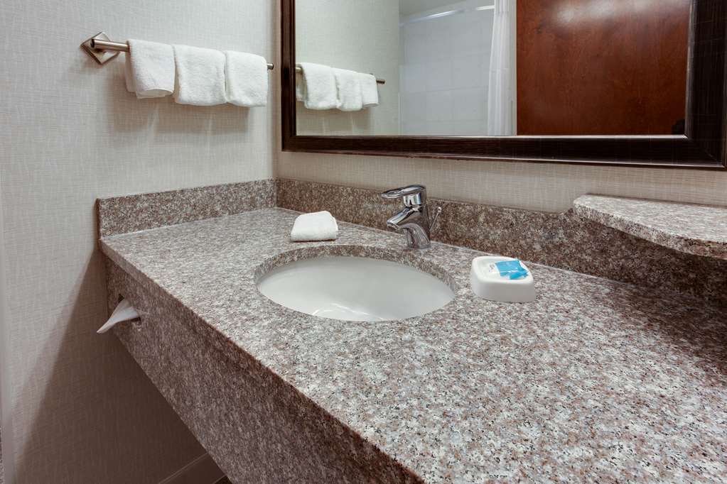 Drury Inn & Suites West Des Moines - photo 27
