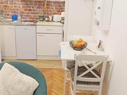 Charming Apartment with Terrace and Old Town View One Bedroom Apartment with Terrace
