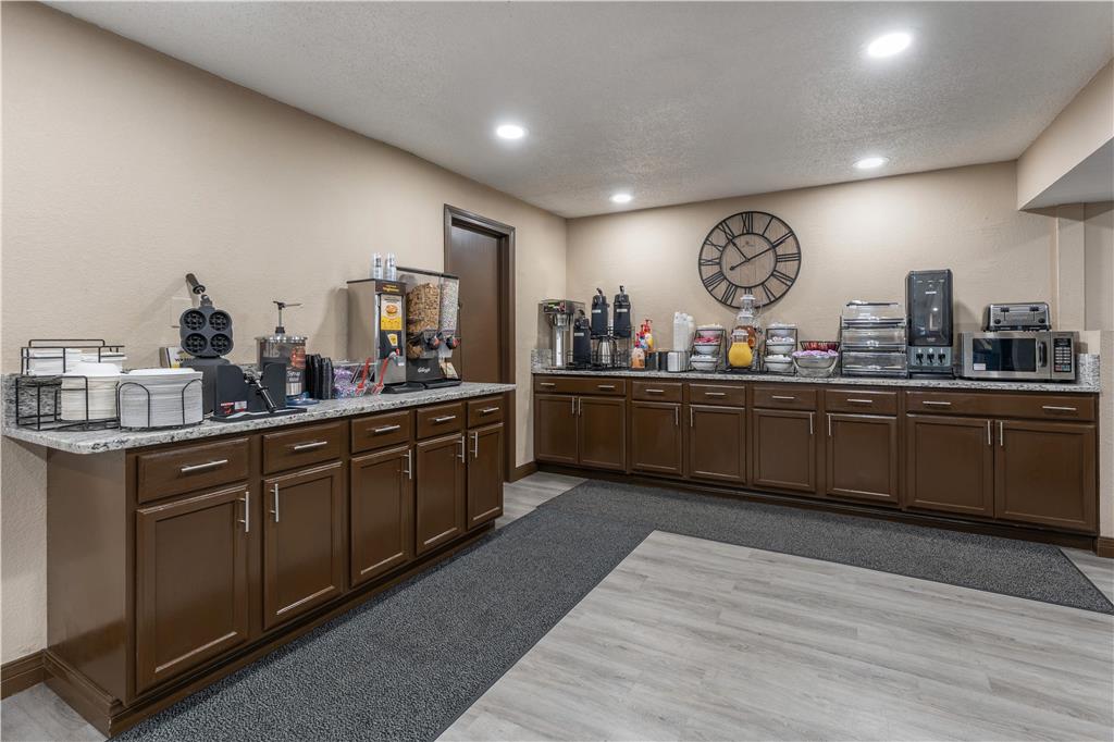 SureStay Hotel by Best Western Summersville - photo 7