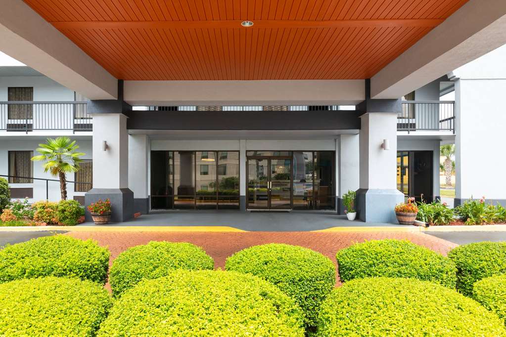 Baymont by Wyndham Mobile Tillmans Corner - photo 5