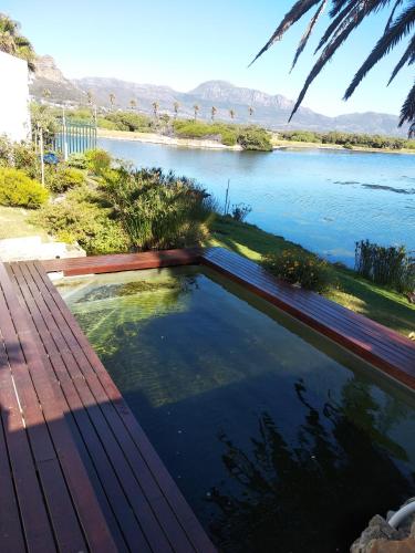 Vlei Cove Guesthouse