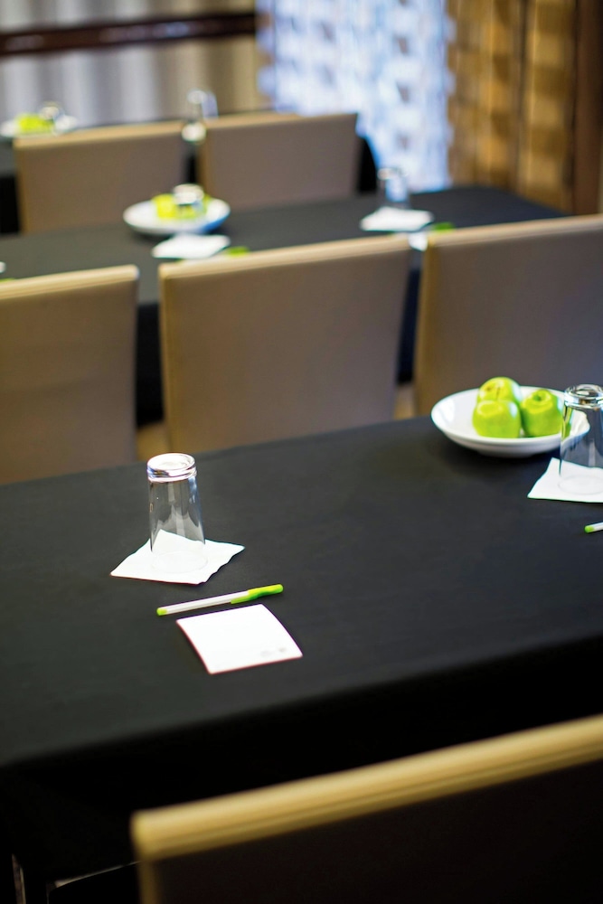 Courtyard by Marriott North Seattle Lynnwood - photo 30