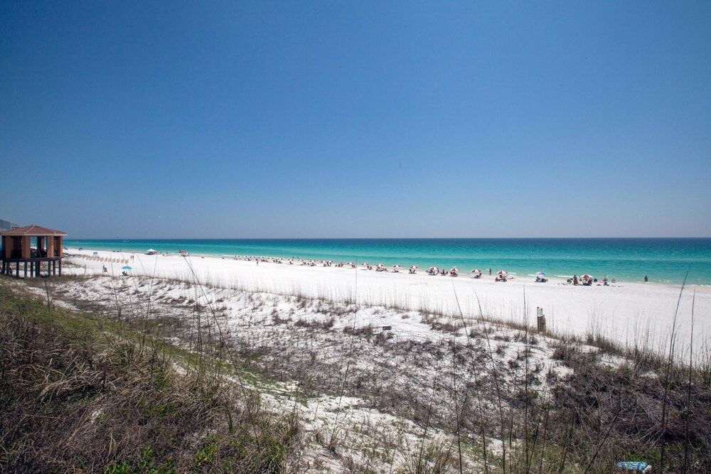 Woodland Shores Beach Resort by Panhandle Getaways - photo 11