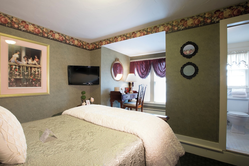 Stroudsmoor Country Inn - photo 34
