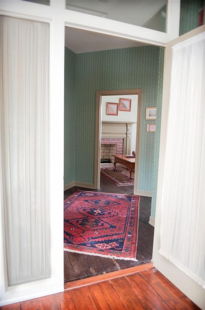 Frederick House - photo 2