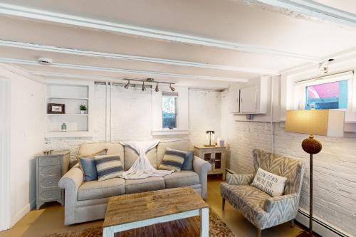 Standish Place — 4-Star Luxury Hotel in Provincetown, United States