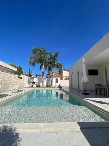 GioSte Villa — 4-Star Luxury Hotel in Arenella, Italy