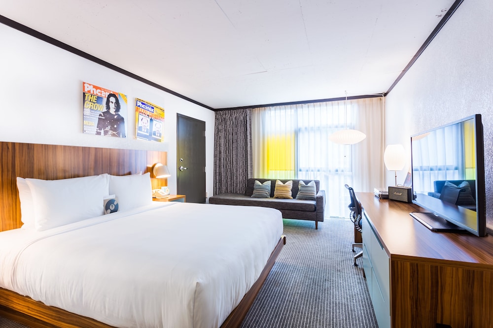 The Verb Hotel - photo 11