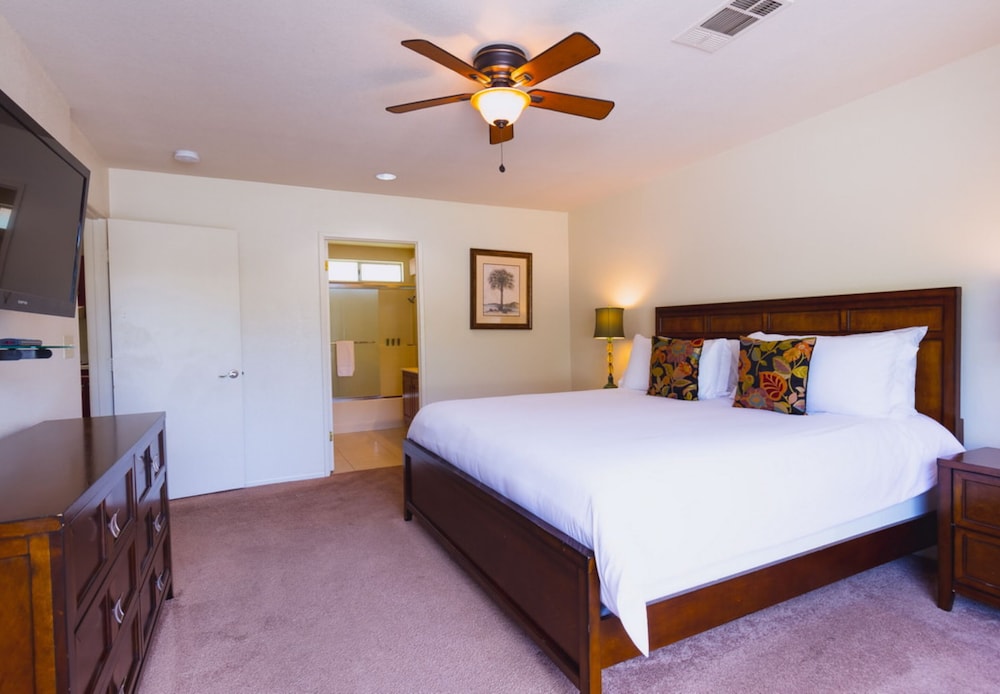 The Villas at Emerald Desert RV Resort - photo 9