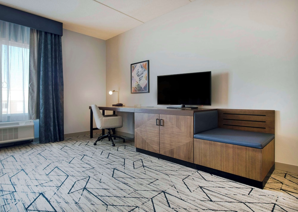 Hilton Garden Inn Raleigh Cary - photo 32