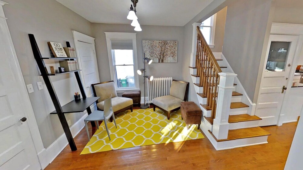 Linden Hills Luxury Charmer - photo 13