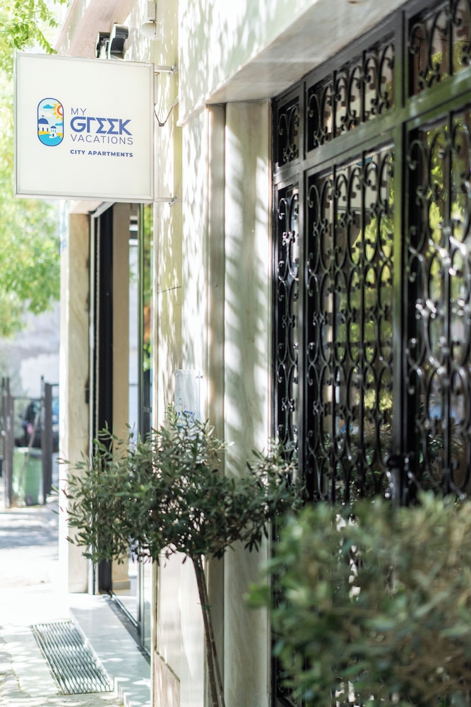 My Greek Vacations City Apartments — 4-Star Luxury Hotel in Athens, Greece