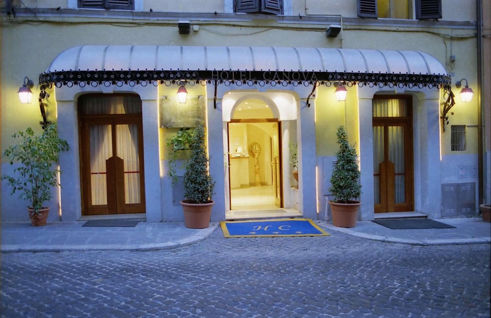 Hotel Canova - last minute hotel in Rome