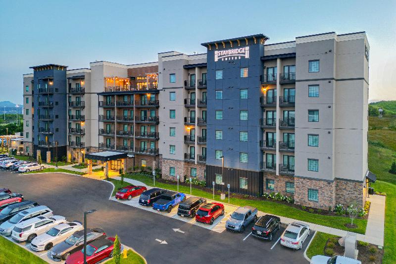 Staybridge Suites Pigeon Forge Smoky Mtns by IHG - photo 5