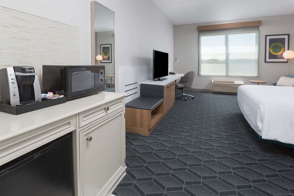 Hilton Garden Inn Oakland San Leandro - photo 8