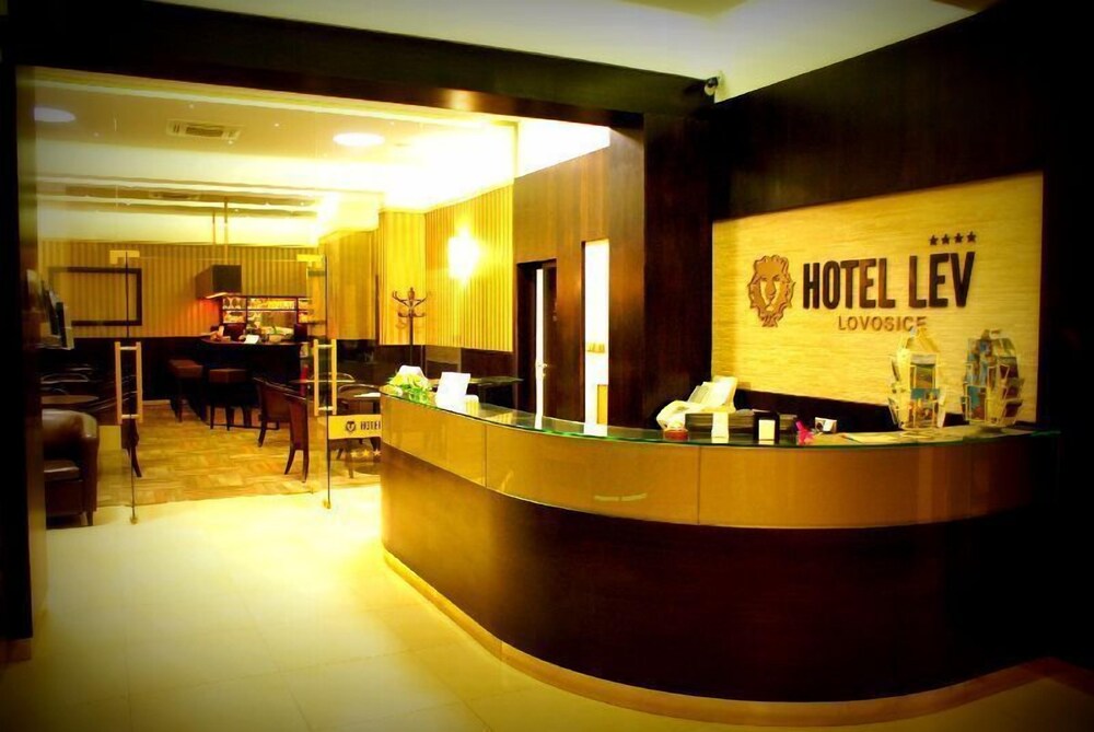 Hotel Lev — Lovosice — photo 3