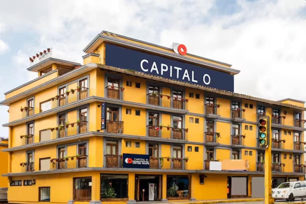 Capital O Hotel Central Xalapa in Xalapa De Enriquez, Mexico