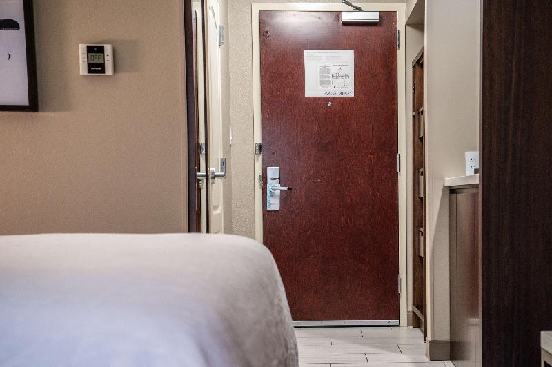 Hilton Garden Inn Fayetteville Fort Bragg - photo 176