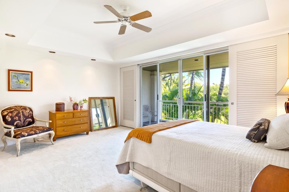 Islands At Mauna Lani Resort By Kbm — Waikoloa