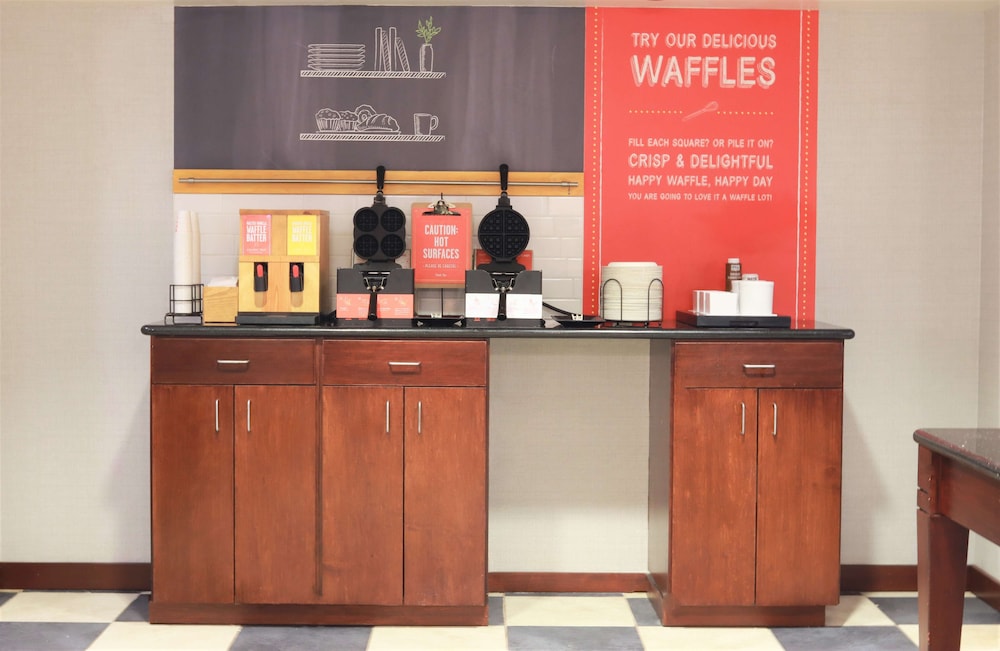 Hampton Inn & Suites Thibodaux - photo 50