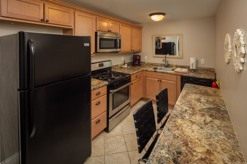 Lefevre Inn and Resort - photo 16