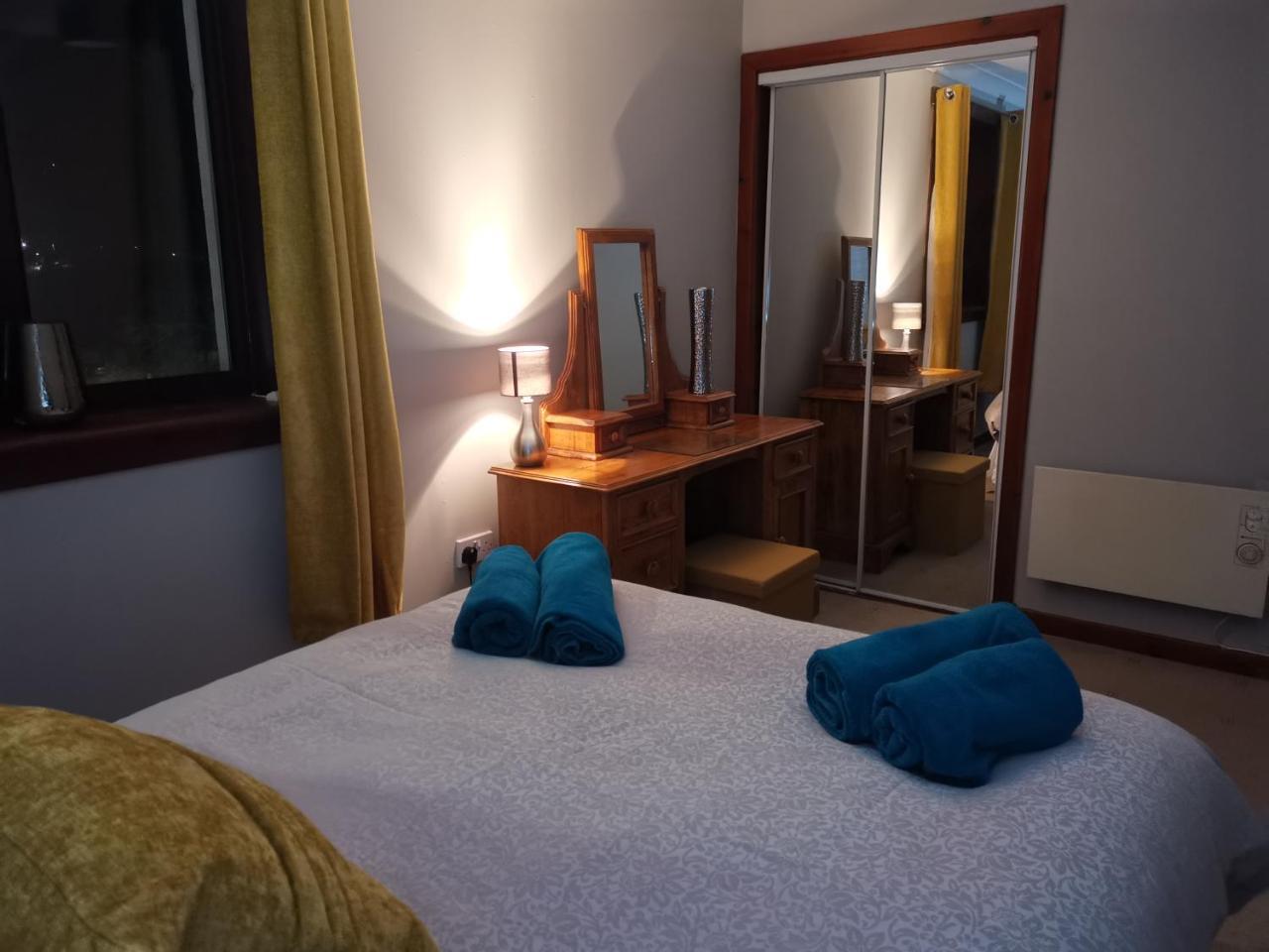 2 Raasay Court — 4-Star Luxury Hotel in Portree, United Kingdom