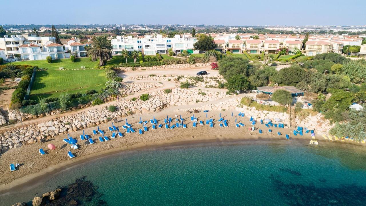 Villa Serena Springs by Ezoria Villas