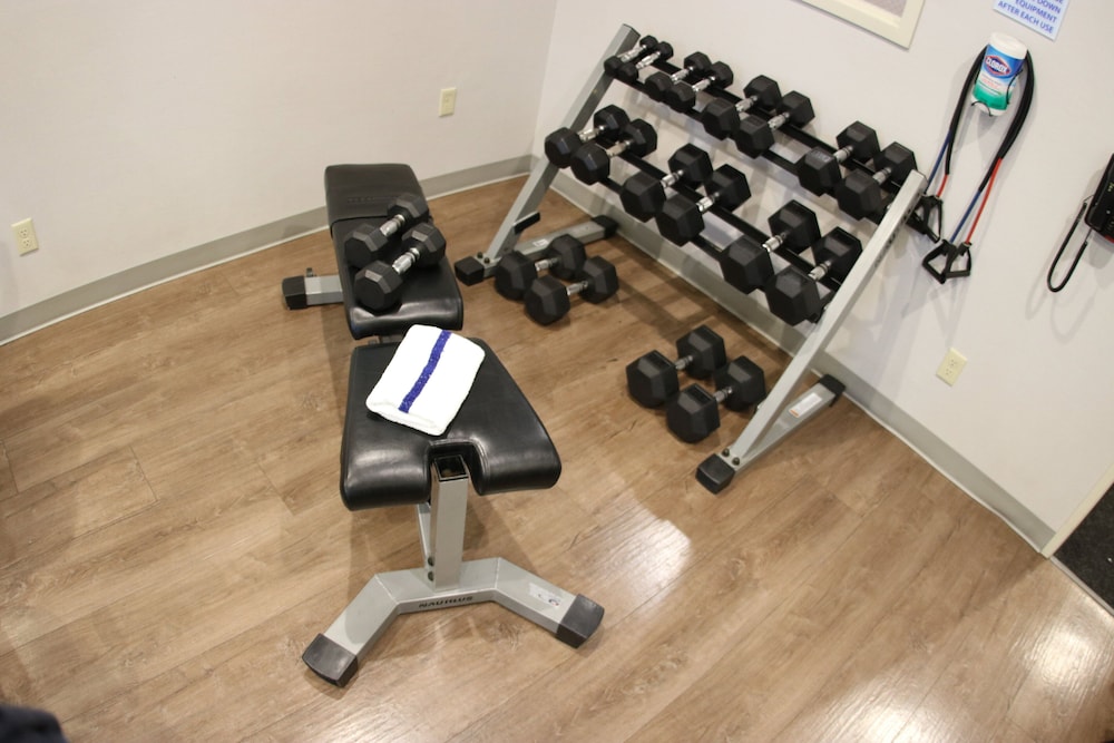 Holiday Inn Express & Suites Cheney by IHG - photo 24