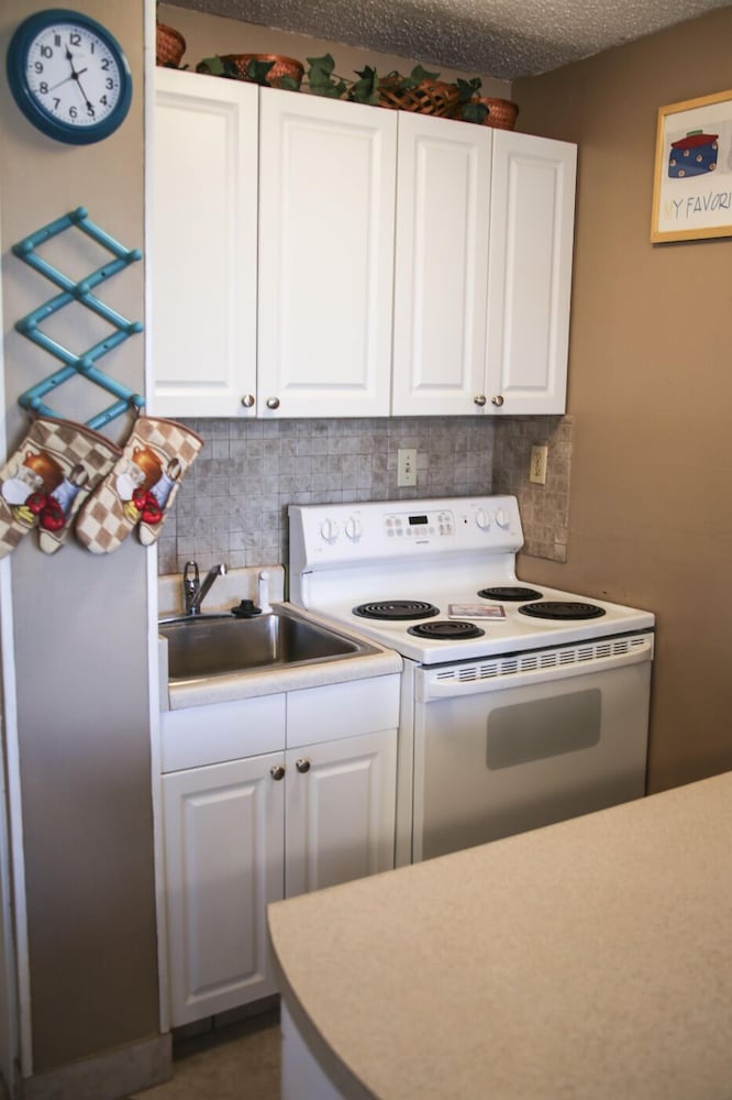 Top of the Gulf by Emerald View Resorts - photo 20