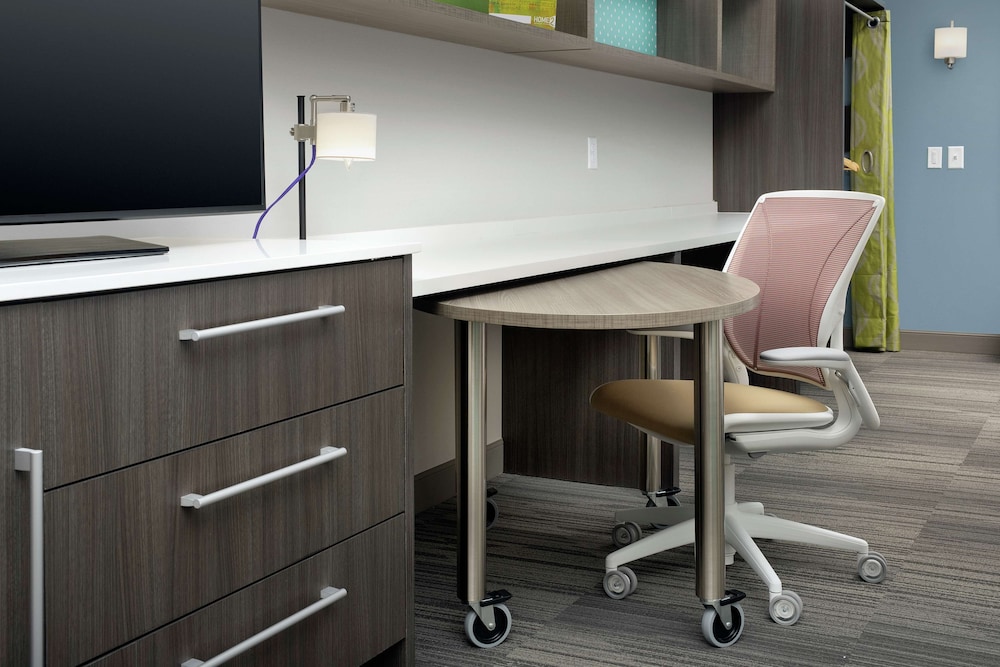 Home2 Suites by Hilton Phoenix Airport South - photo 14