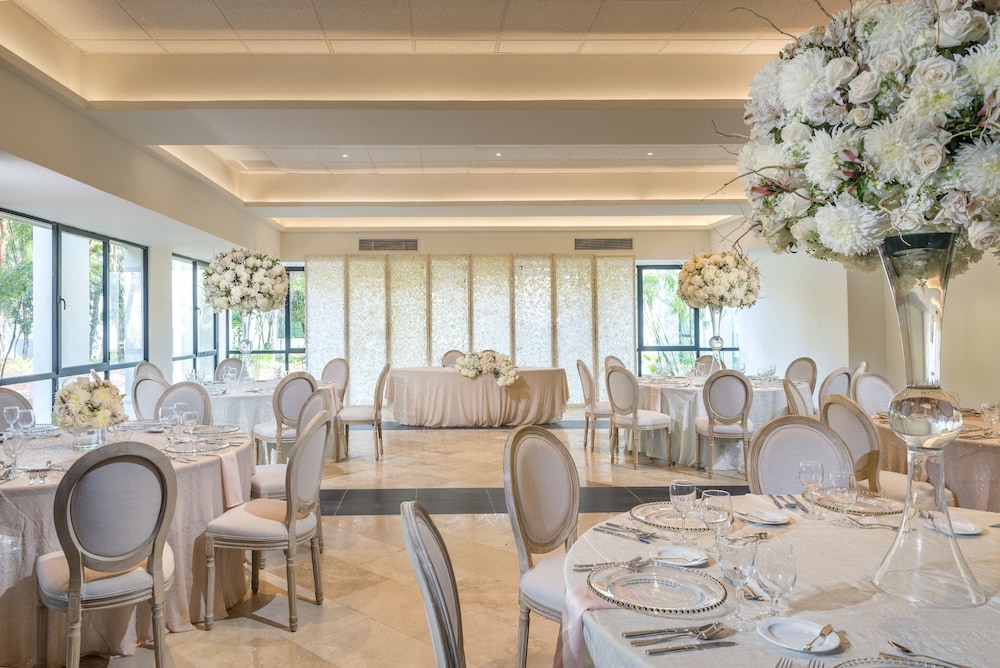 Indoor wedding