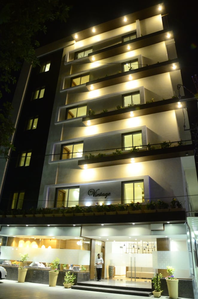 Vintage Hotel - carbon neutral hotel in Vadodara