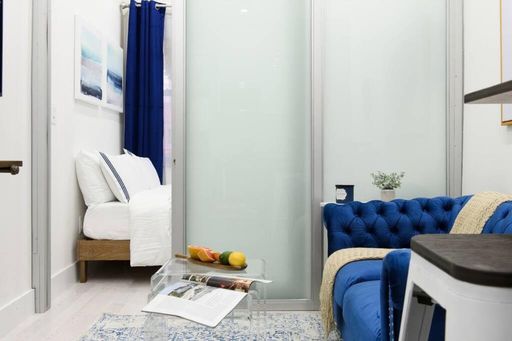 78 3C Newly renovated 1BR WD Walk 2 Central Park — 4-Star Luxury Hotel in New York City, United States