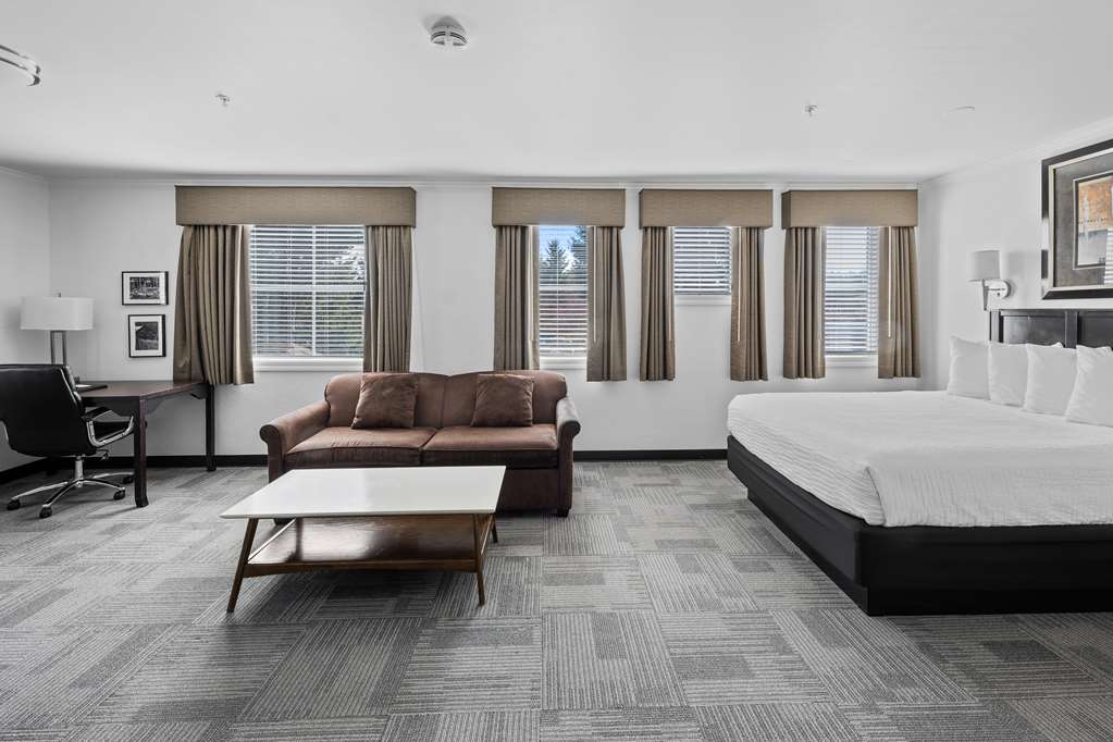 Best Western Wesley Inn & Suites - photo 11