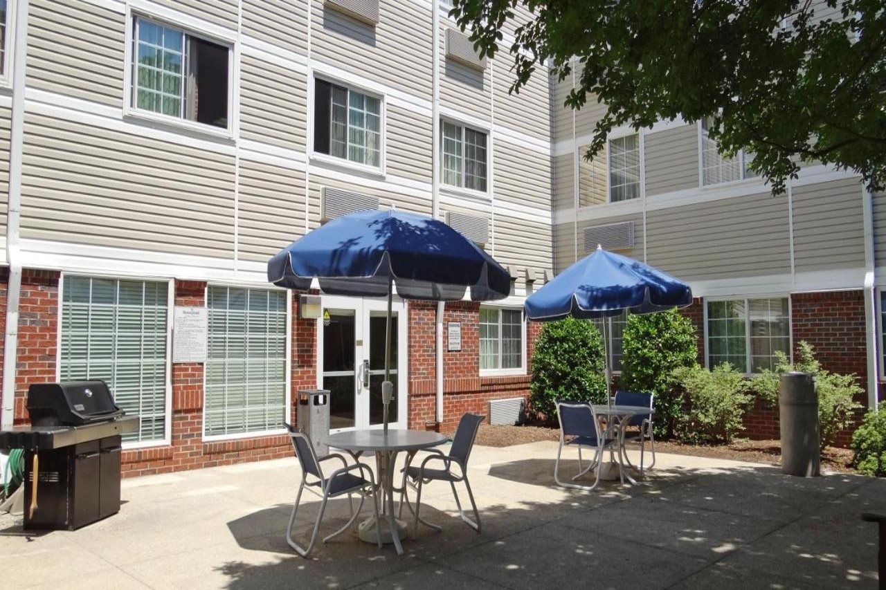 MainStay Suites Raleigh North - photo 29