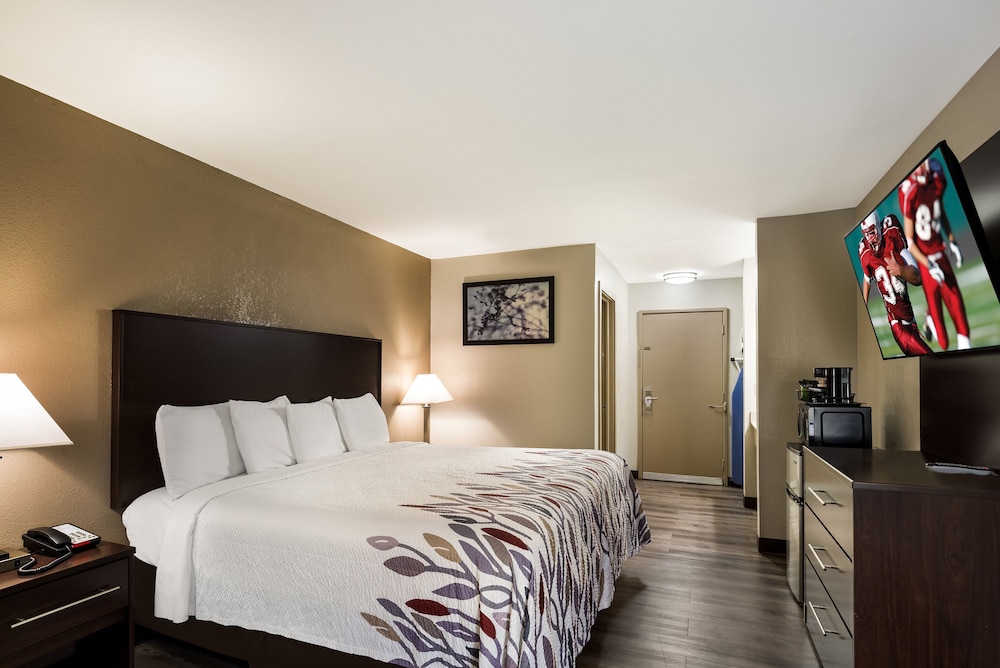 Red Roof Inn Allentown South - photo 26