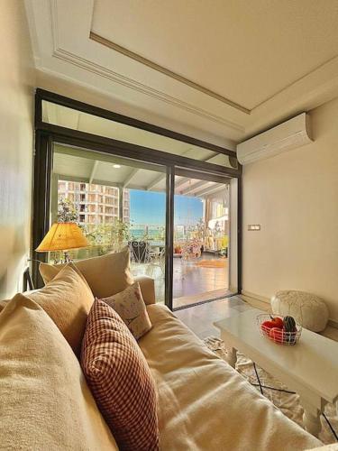 Appartement vue mer paisible — 4-Star Luxury Hotel in Tangier, Morocco