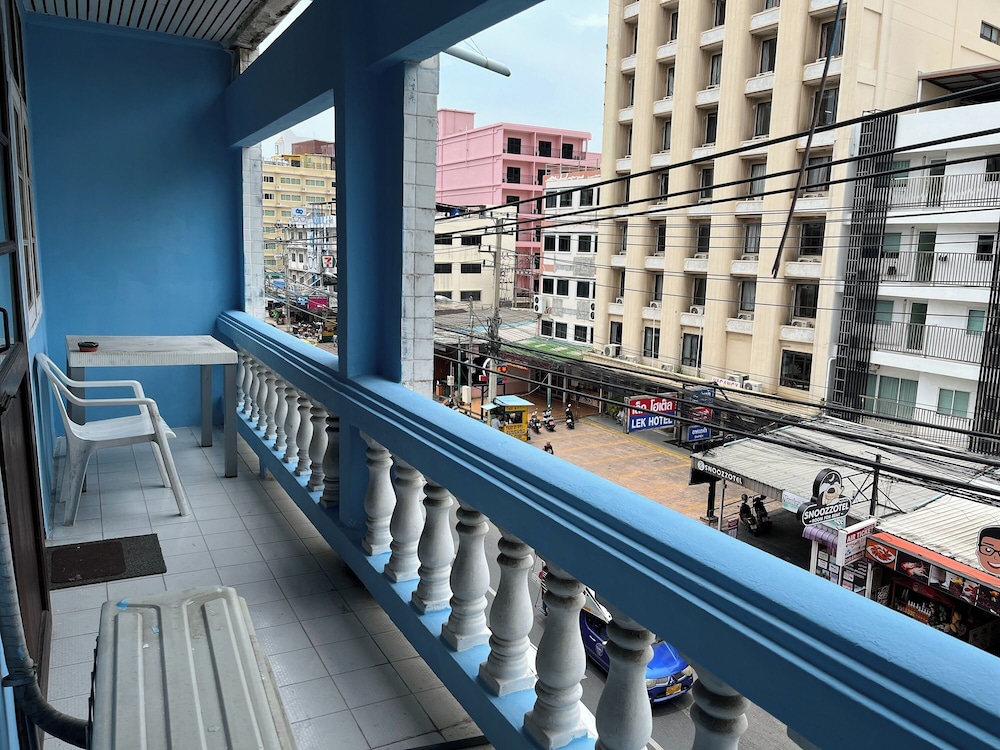 Baan Picha 2 - carbon neutral hotel in Pattaya