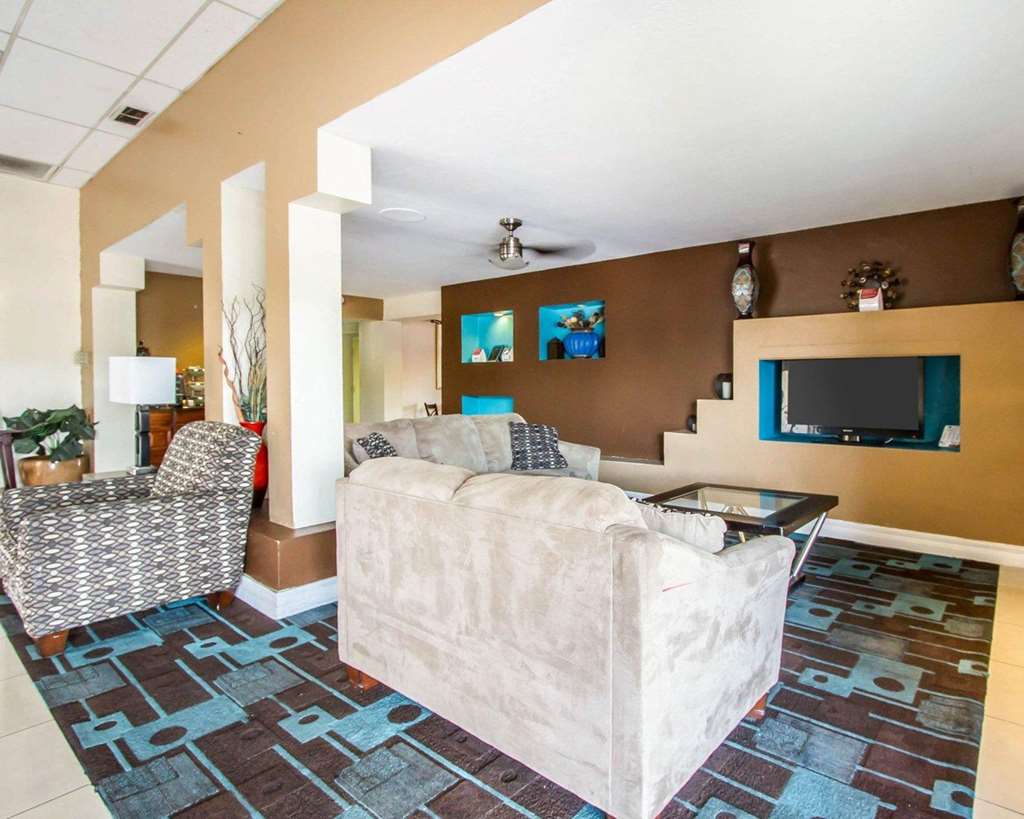 Quality Inn near Downtown Tucson - photo 5