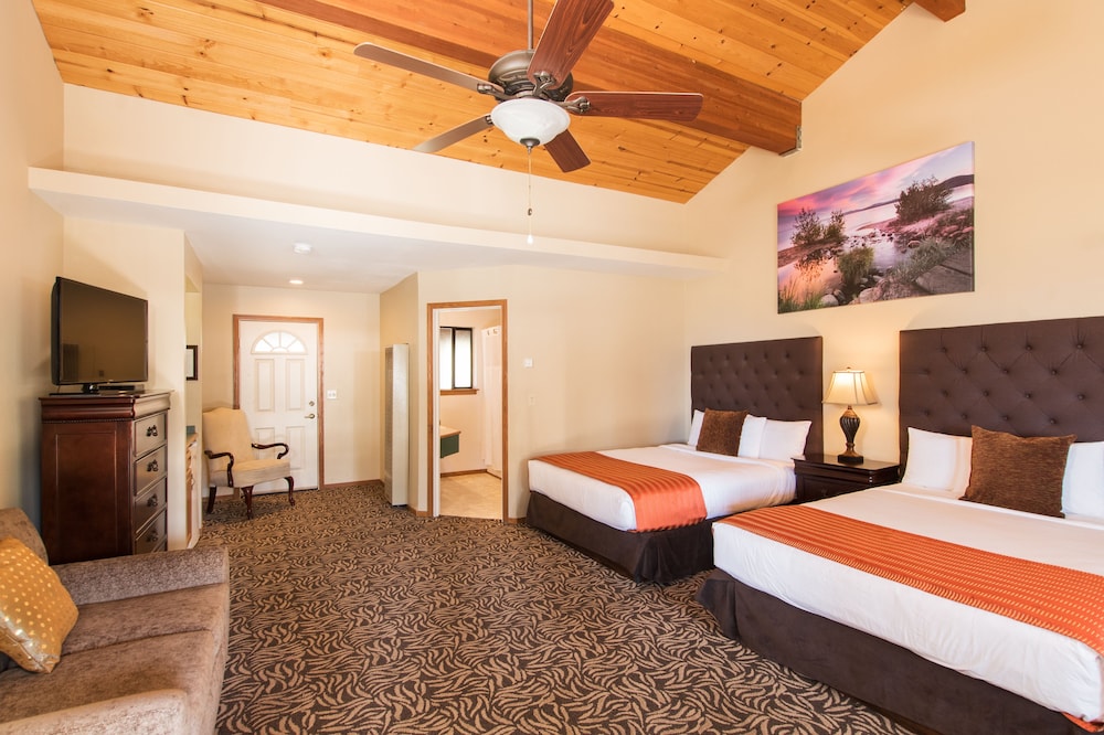 Mourelatos Lakeshore Resort - photo 13
