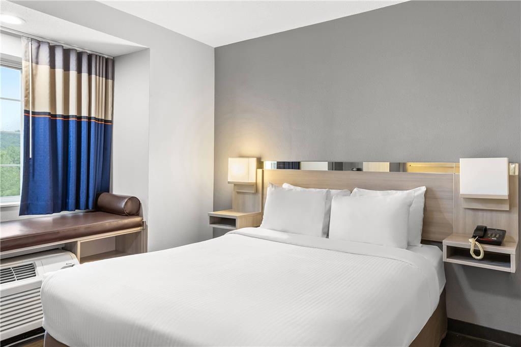 Quality Inn & Suites Nashville Bellevue - photo 14