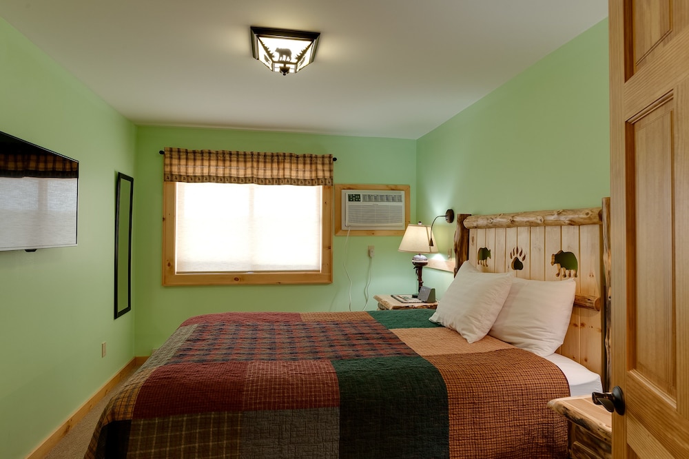 Cobble Mountain Lodge - photo 49