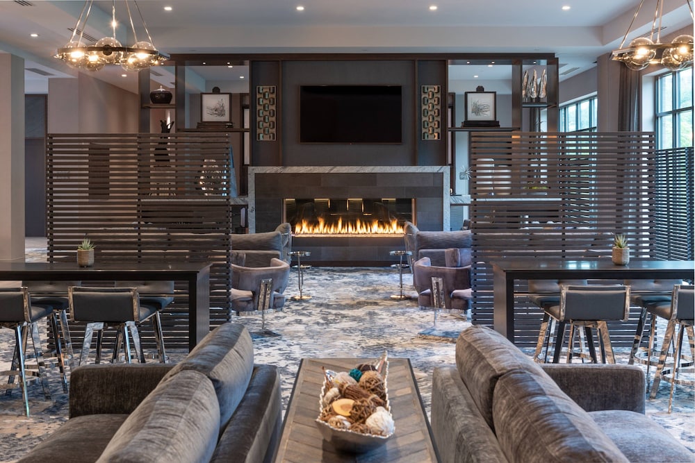 Fairfield Inn & Suites by Marriott Boston Waltham - photo 2