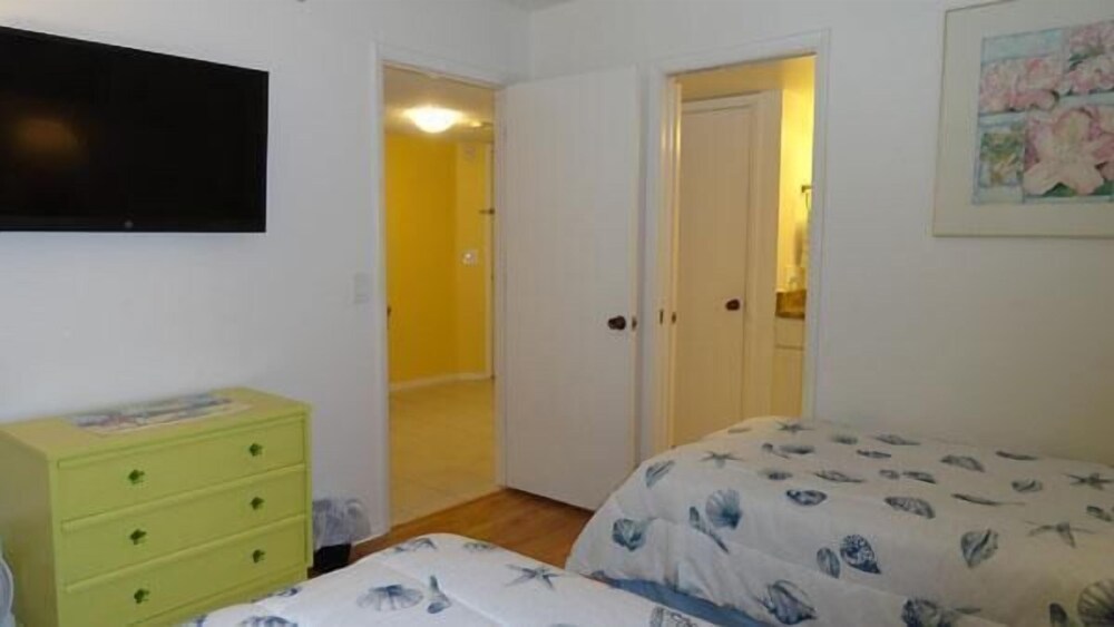 Sunset Terrace 204 - photo 4