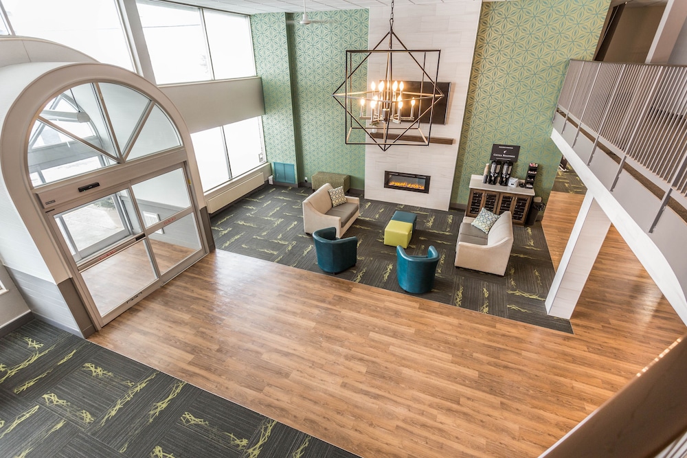 EverSpring Inn & Suites - photo 3