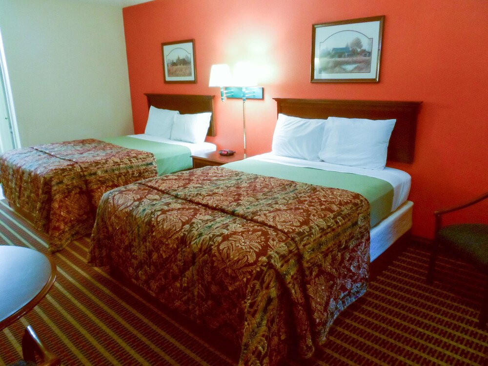 Magnuson Hotel St Robert Ft Leonard Wood - photo 12